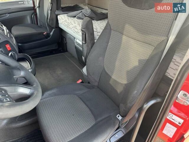 Красный Даф ХФ, объемом двигателя 12.9 л и пробегом 670 тыс. км за 23900 $, фото 16 на Automoto.ua