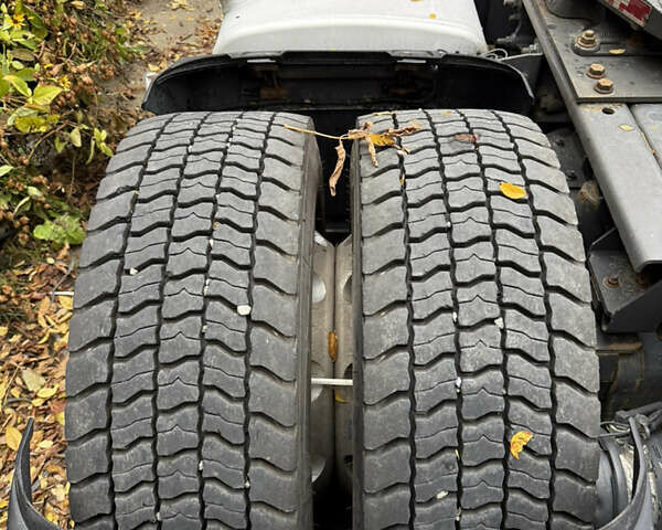 Красный Даф ХФ, объемом двигателя 10 л и пробегом 413 тыс. км за 25694 $, фото 10 на Automoto.ua