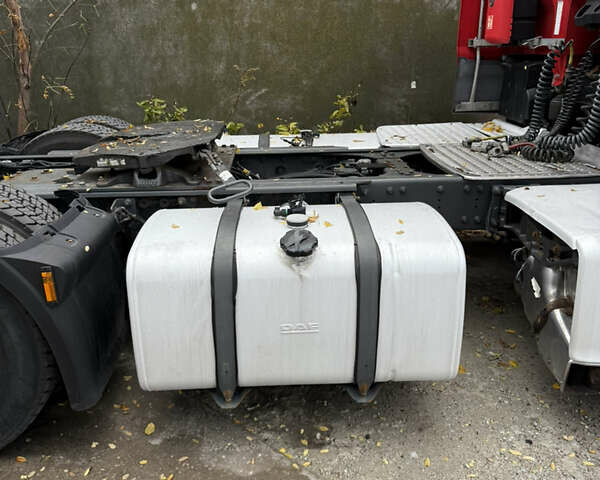 Красный Даф ХФ, объемом двигателя 10 л и пробегом 413 тыс. км за 25694 $, фото 6 на Automoto.ua