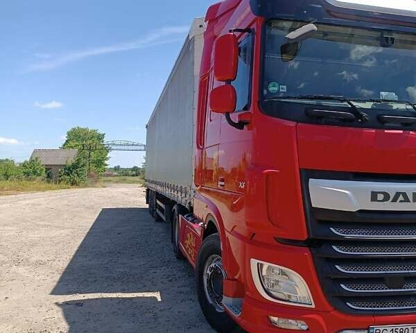 Красный Даф ХФ, объемом двигателя 12.9 л и пробегом 755 тыс. км за 37640 $, фото 5 на Automoto.ua