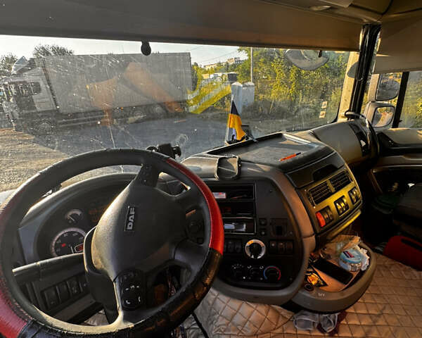 Даф ХФ, объемом двигателя 12.9 л и пробегом 600 тыс. км за 23000 $, фото 13 на Automoto.ua