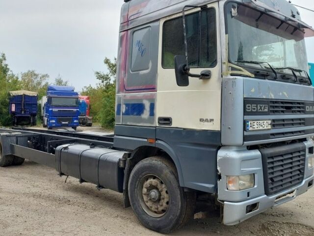 Даф ХФ, объемом двигателя 0 л и пробегом 0 тыс. км за 7500 $, фото 4 на Automoto.ua