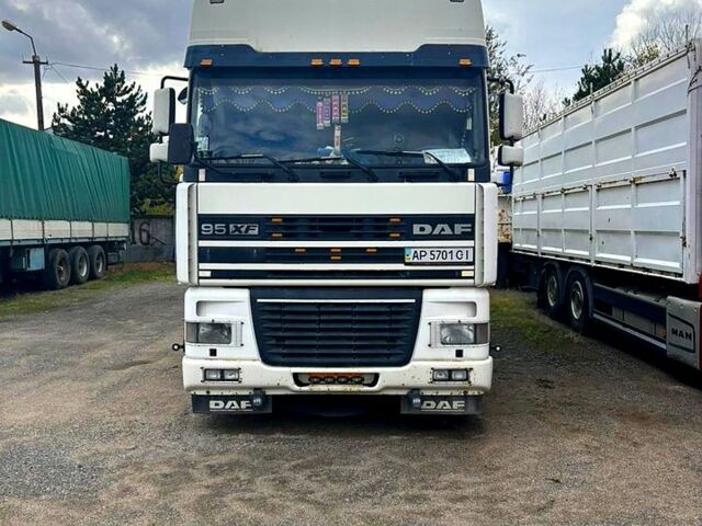 Даф ХФ, объемом двигателя 12.6 л и пробегом 0 тыс. км за 15000 $, фото 1 на Automoto.ua