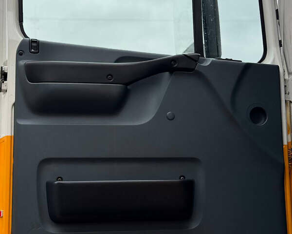 Даф ХФ, объемом двигателя 0 л и пробегом 100 тыс. км за 14200 $, фото 8 на Automoto.ua