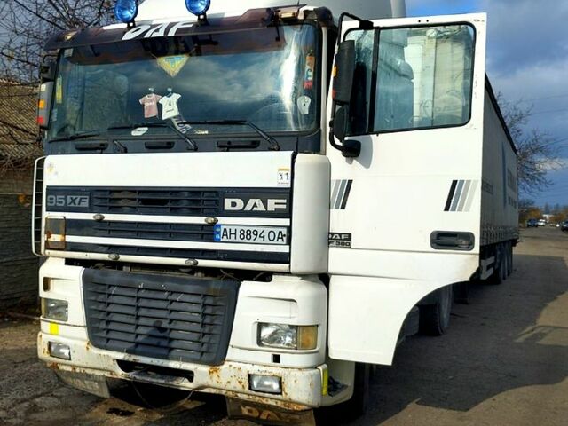 Даф ХФ, объемом двигателя 12 л и пробегом 999 тыс. км за 7620 $, фото 5 на Automoto.ua