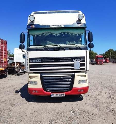 Даф ХФ, объемом двигателя 12.6 л и пробегом 1 тыс. км за 8000 $, фото 3 на Automoto.ua