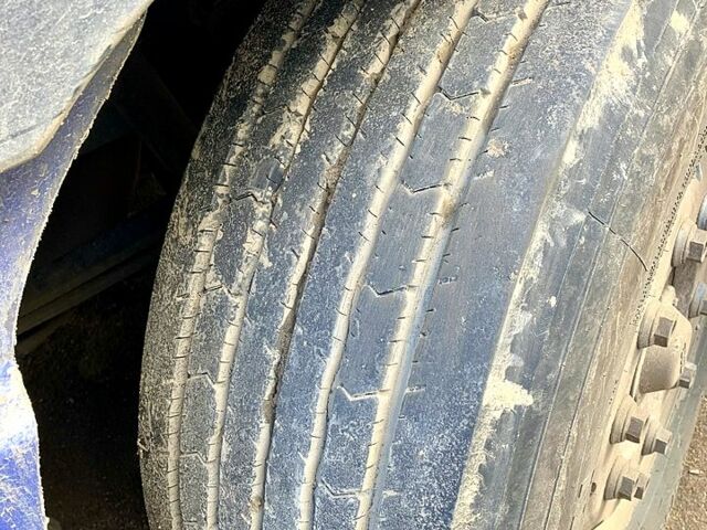 Даф ХФ, объемом двигателя 12 л и пробегом 333 тыс. км за 3000 $, фото 2 на Automoto.ua
