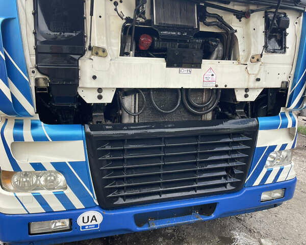 Даф XF 2005 у Дніпро (Дніпропетровську) на Automoto.ua Даф XF, об'ємом двигуна 0 л та пробігом 150 тис. км за 23500 $, фото 4 на Automoto.ua