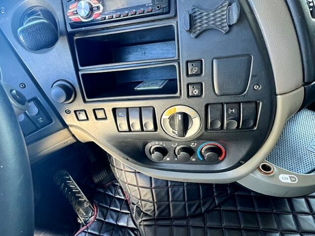 Даф ХФ, объемом двигателя 12 л и пробегом 1160 тыс. км за 39500 $, фото 9 на Automoto.ua