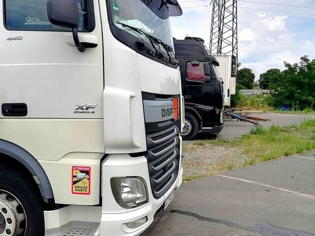 Даф ХФ 2014 в Киеве на Automoto.ua Даф ХФ, объемом двигателя 10.8 л и пробегом 897 тыс. км за 17200 $, фото 2 на Automoto.ua