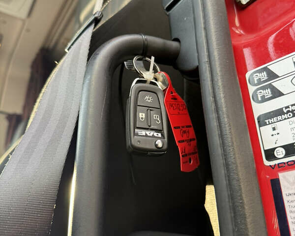 Даф ХФ, объемом двигателя 0 л и пробегом 576 тыс. км за 34174 $, фото 26 на Automoto.ua