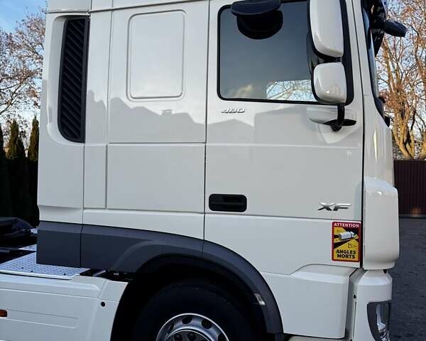 Даф ХФ, объемом двигателя 0 л и пробегом 300 тыс. км за 41116 $, фото 9 на Automoto.ua