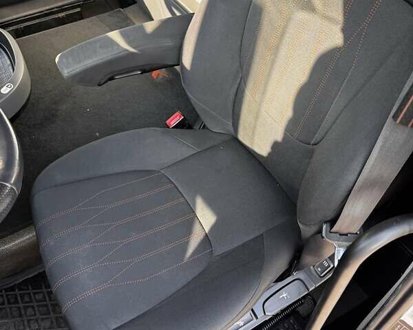 Даф XF 2019 у Рівному на Automoto.ua Даф XF, об'ємом двигуна 0 л та пробігом 600 тис. км за 37299 $, фото 17 на Automoto.ua