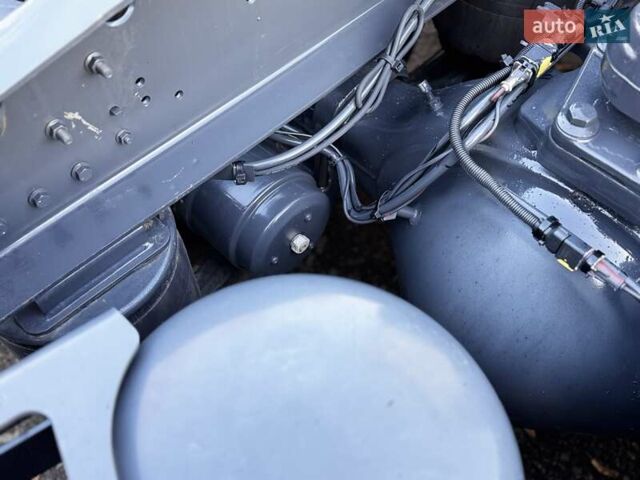 Даф ХФ, объемом двигателя 0 л и пробегом 300 тыс. км за 41116 $, фото 42 на Automoto.ua