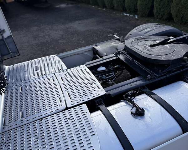 Даф ХФ, объемом двигателя 0 л и пробегом 300 тыс. км за 41116 $, фото 43 на Automoto.ua