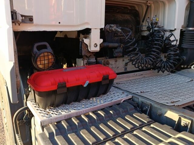 Даф ХФ, объемом двигателя 0 л и пробегом 0 тыс. км за 12000 $, фото 6 на Automoto.ua