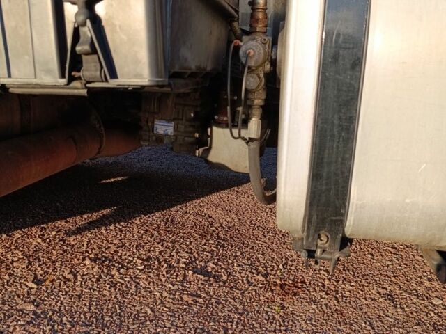 Даф ХФ, объемом двигателя 0 л и пробегом 0 тыс. км за 12000 $, фото 2 на Automoto.ua