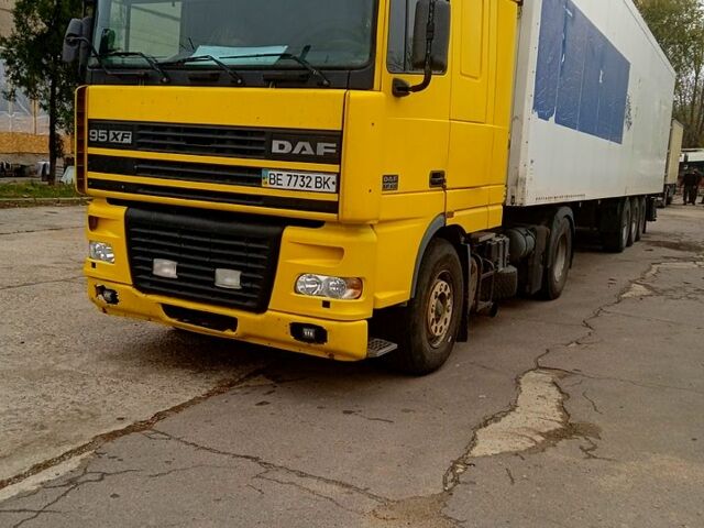 Желтый Даф ХФ, объемом двигателя 12.6 л и пробегом 0 тыс. км за 11500 $, фото 3 на Automoto.ua