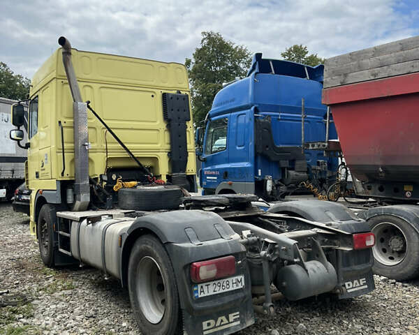 Желтый Даф ХФ, объемом двигателя 12.9 л и пробегом 100 тыс. км за 14000 $, фото 2 на Automoto.ua