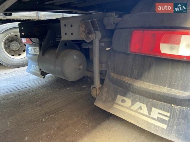 Даф ХФ 2012 в Житомире на Automoto.ua Серый Даф ХФ, объемом двигателя 0 л и пробегом 970 тыс. км за 18700 $, фото 27 на Automoto.ua
