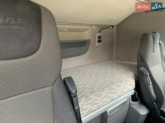 Серый Даф ХФ, объемом двигателя 0 л и пробегом 812 тыс. км за 23800 $, фото 22 на Automoto.ua