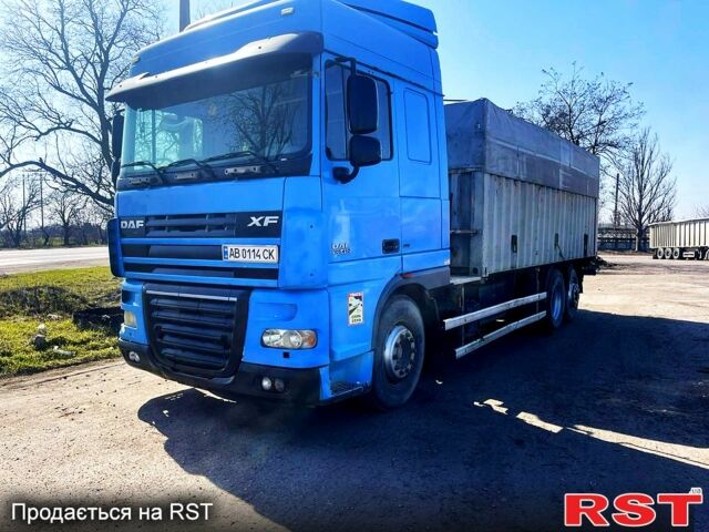 Синий Даф ХФ, объемом двигателя 12.9 л и пробегом 990 тыс. км за 11700 $, фото 2 на Automoto.ua