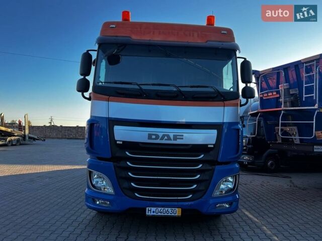 Синий Даф ХФ, объемом двигателя 0 л и пробегом 680 тыс. км за 42000 $, фото 1 на Automoto.ua