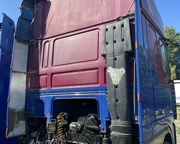 Синий Даф ХФ, объемом двигателя 12.9 л и пробегом 933 тыс. км за 8000 $, фото 23 на Automoto.ua