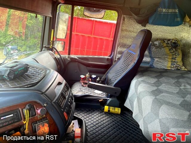 Синий Даф ХФ, объемом двигателя 12.6 л и пробегом 0 тыс. км за 7500 $, фото 7 на Automoto.ua