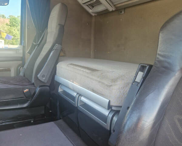 Синий Даф ХФ, объемом двигателя 12.9 л и пробегом 1 тыс. км за 15000 $, фото 16 на Automoto.ua
