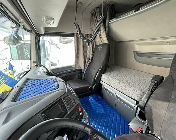 Синий Даф ХФ, объемом двигателя 12.9 л и пробегом 701 тыс. км за 18121 $, фото 14 на Automoto.ua