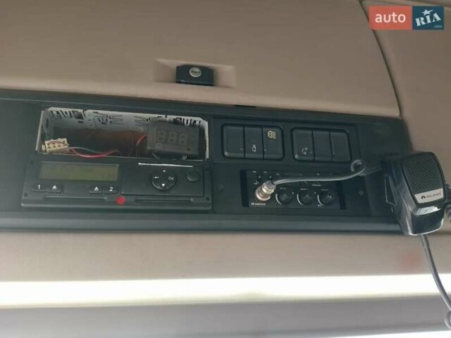 Синий Даф ХФ, объемом двигателя 10.84 л и пробегом 859 тыс. км за 17500 $, фото 2 на Automoto.ua