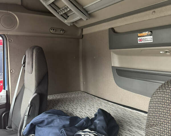 Синий Даф ХФ, объемом двигателя 0 л и пробегом 820 тыс. км за 19500 $, фото 10 на Automoto.ua