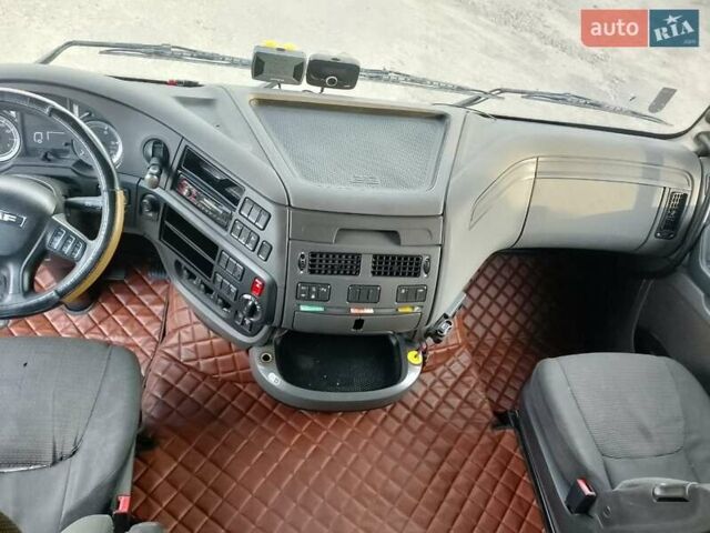 Синий Даф ХФ, объемом двигателя 10.84 л и пробегом 859 тыс. км за 16000 $, фото 14 на Automoto.ua