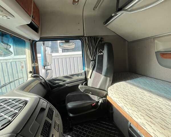 Синий Даф ХФ, объемом двигателя 12.9 л и пробегом 733 тыс. км за 21025 $, фото 14 на Automoto.ua