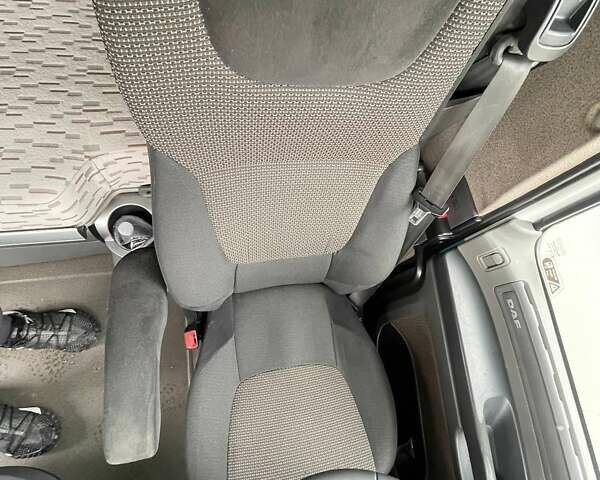 Даф ХФ 2014 в Белой Церкве на Automoto.ua Синий Даф ХФ, объемом двигателя 10.8 л и пробегом 797 тыс. км за 19500 $, фото 16 на Automoto.ua