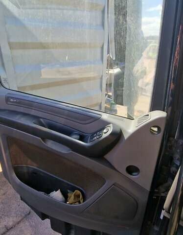 Синій Даф XF, об'ємом двигуна 12.9 л та пробігом 747 тис. км за 28600 $, фото 24 на Automoto.ua