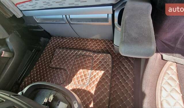 Синій Даф XF, об'ємом двигуна 12.9 л та пробігом 747 тис. км за 28600 $, фото 17 на Automoto.ua