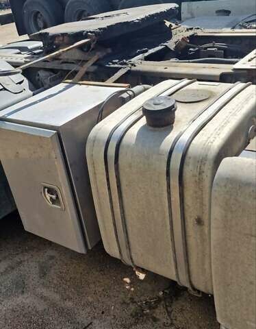 Синій Даф XF, об'ємом двигуна 12.9 л та пробігом 747 тис. км за 28600 $, фото 11 на Automoto.ua