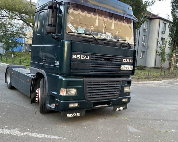 Зеленый Даф ХФ, объемом двигателя 0 л и пробегом 2 тыс. км за 6000 $, фото 1 на Automoto.ua