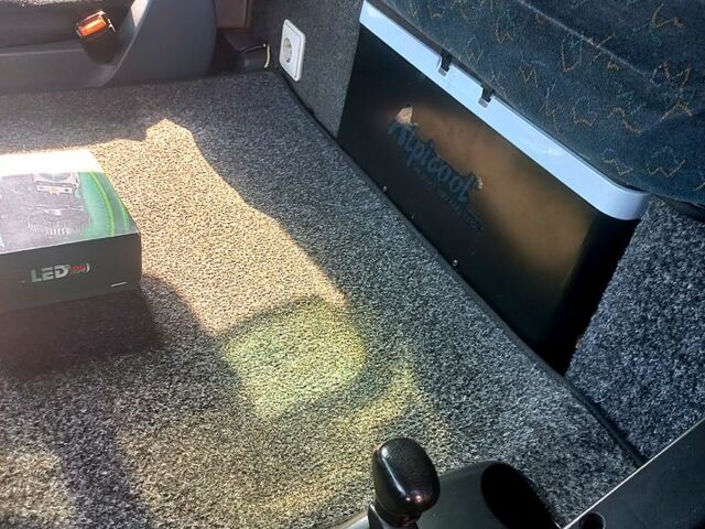 Зелений Даф XF, об'ємом двигуна 14 л та пробігом 100000 тис. км за 15000 $, фото 1 на Automoto.ua