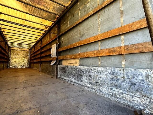 Зеленый Даф ХФ, объемом двигателя 12.6 л и пробегом 0 тыс. км за 18500 $, фото 7 на Automoto.ua