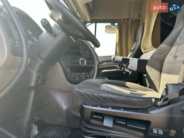 Зеленый Даф ХФ, объемом двигателя 12.9 л и пробегом 106 тыс. км за 16000 $, фото 4 на Automoto.ua