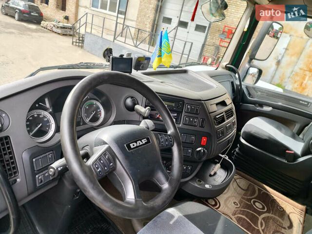 Зеленый Даф ХФ, объемом двигателя 12.9 л и пробегом 847 тыс. км за 19999 $, фото 11 на Automoto.ua
