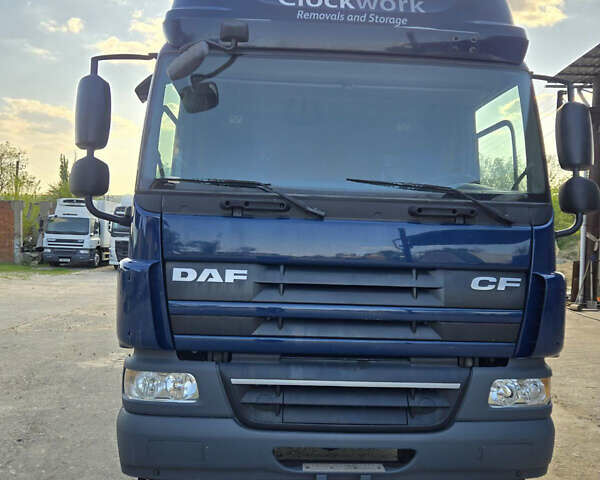 Синий Даф CF 65, объемом двигателя 6.7 л и пробегом 330 тыс. км за 38000 $, фото 3 на Automoto.ua