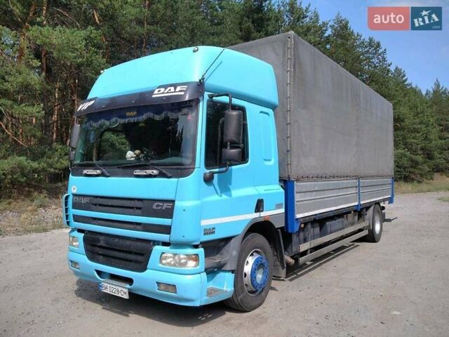 Синий Даф CF 65, объемом двигателя 5.9 л и пробегом 7 тыс. км за 15000 $, фото 2 на Automoto.ua
