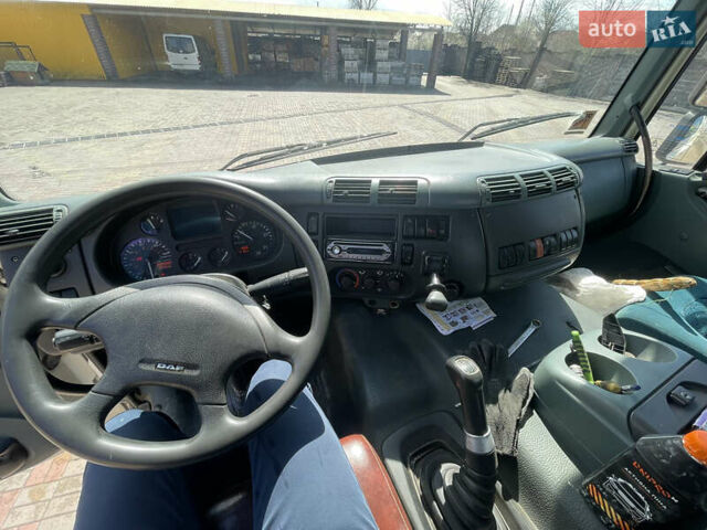 Белый Даф CF 75, объемом двигателя 9.2 л и пробегом 335 тыс. км за 31000 $, фото 12 на Automoto.ua