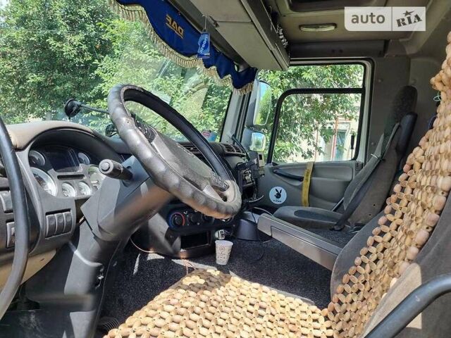 Білий Даф CF 75, об'ємом двигуна 9.2 л та пробігом 750 тис. км за 13000 $, фото 3 на Automoto.ua