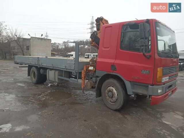 Красный Даф CF 75, объемом двигателя 9.2 л и пробегом 600 тыс. км за 19700 $, фото 2 на Automoto.ua