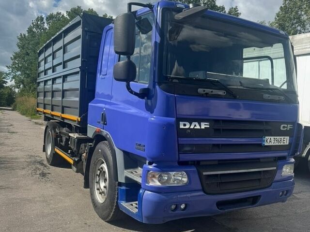 Синий Даф CF 75, объемом двигателя 0 л и пробегом 950 тыс. км за 26500 $, фото 1 на Automoto.ua